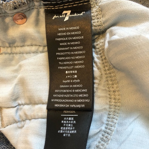 7 For All Mankind Josefina Boyfriend Jeans - Picture 9 of 9